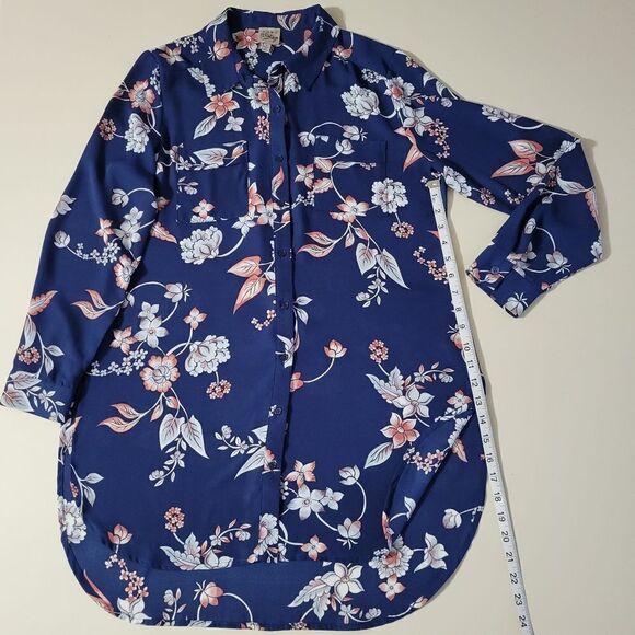 Como Vintage Women's Navy Floral Long Button-Down Polyester Blouse - Picture 5 of 14